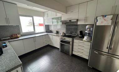 LINDO DPTO DUPLEX, 4 DORMITORIOS, AMPLIO E ILUMINADO