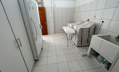 LINDO DPTO DUPLEX, 4 DORMITORIOS, AMPLIO E ILUMINADO