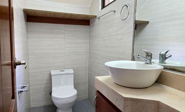 Alquiler de Local Comercial en Planta Baja con Garaje - Calle Padre Aguirre, Centro de Guayaquil