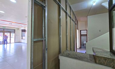 Alquiler de Local Comercial en Planta Baja con Garaje - Calle Padre Aguirre, Centro de Guayaquil