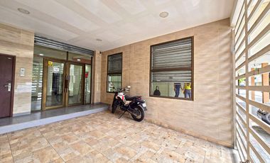 Alquiler de Local Comercial en Planta Baja con Garaje - Calle Padre Aguirre, Centro de Guayaquil