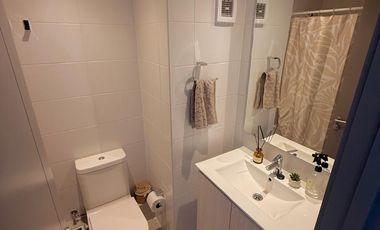 Se arriendo departamento en Av. Cerro Paranal Moderno de 2D-2B !Una vista que te encantará!