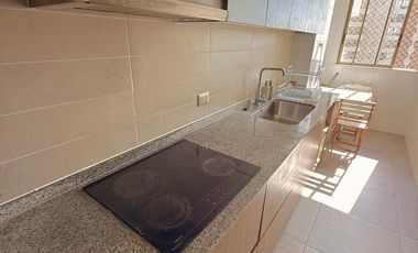 Se arriendo departamento en Av. Cerro Paranal Moderno de 2D-2B !Una vista que te encantará!