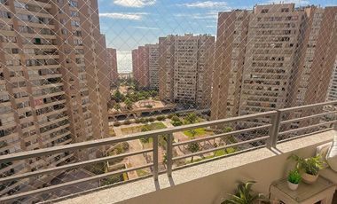 Se arriendo departamento en Av. Cerro Paranal Moderno de 2D-2B !Una vista que te encantará!
