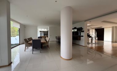 Casa en privada en cumbres de Santa Fe