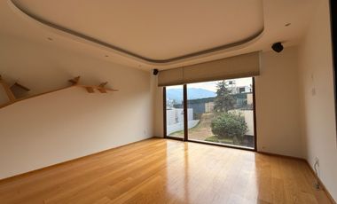 Casa en privada en cumbres de Santa Fe