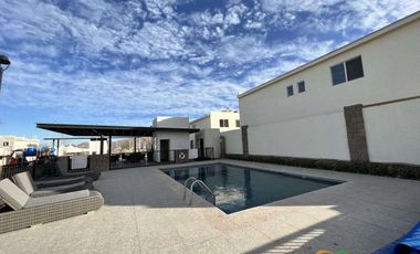 ALLEZA BOREAL, EXCELENTE CASA EN RENTA POR UVM, CON ALBERCA Y JUEGOS INFANTILES