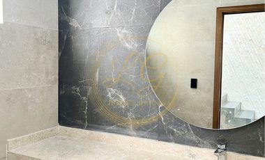 PREVENTA Residencia con recámara en planta baja y jardín en fraccionamiento privado