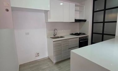 CHIA CON ADMINISTRACION RENTO APARTAMENTO 100 METROS VENTILADO ILUMINADO 3 HAITACIONES, 2 PARQUEADEROS, 1 DEPOSITO