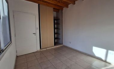 Depto en alquiler en Villa Nueva, Guaymallén - 2 dorm. - Complejo cerrado, portón automático
