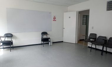 EDIFICIO ESQUINERO MULTIPROPOSITO- CHAPINERO
