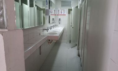 EDIFICIO ESQUINERO MULTIPROPOSITO- CHAPINERO