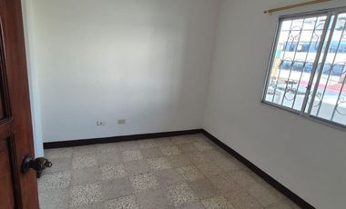 Departamento en Alquiler Sector San Marino, 3 Habitaciones, 2 Baños, Norte de Guayaquil.