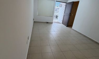 Renta de departamento Col. Brisas