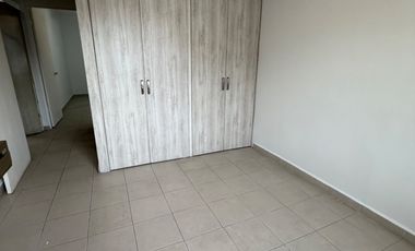 Renta de departamento Col. Brisas