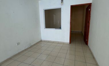 Renta de departamento Col. Brisas