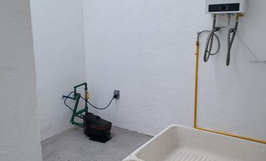 RENTA CASA NUEVA COLINAS DE JURIQUILLA QUER