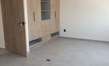 Casa Nueva en Renta Terrasoles. A 17 minutos del Aeropuerto de Querétaro.