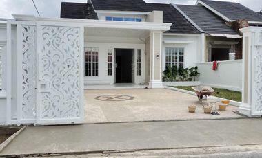 Dijual Rumah Cluster Neoclassic Siap Huni di Pekanbaru, Riau