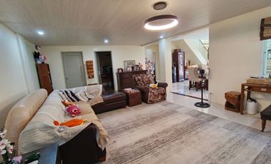 FOR SALE: 5-Bedroom Single-Family House in Washington Place, Dasmariñas City, Cavite
