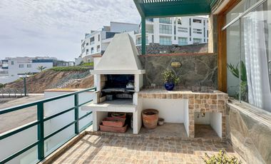 VENTA DE EXCLUSIVA CASA DE PLAYA AMOBLADA EN CONDOMINIO LOMAS DEL MAR – KM 121.5 PANAMERICANA SUR