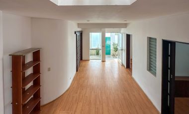 VENTA DE EXCLUSIVA CASA DE PLAYA AMOBLADA EN CONDOMINIO LOMAS DEL MAR – KM 121.5 PANAMERICANA SUR