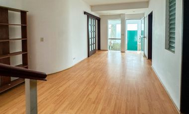 VENTA DE EXCLUSIVA CASA DE PLAYA AMOBLADA EN CONDOMINIO LOMAS DEL MAR – KM 121.5 PANAMERICANA SUR