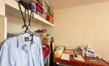 OPORTUNIDAD!!! Casa en Venta, 3 pisos + azotea con Piscina y Cochera en San Miguel