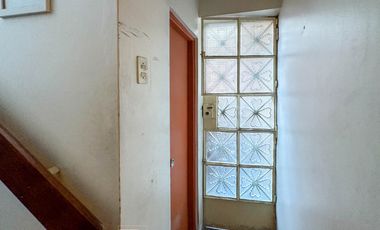 OPORTUNIDAD!!! Casa en Venta, 3 pisos + azotea con Piscina y Cochera en San Miguel