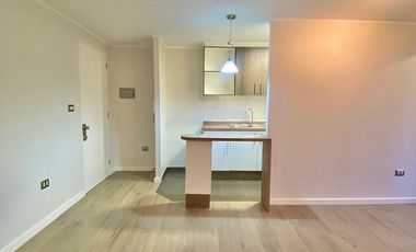 DEPARTAMENTO EN ARRIENDO 2 DORMITORIOS 2 BAÑOS. EN CONDOMINIO PRIVADO