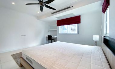 For Sale Large Condo 3 bedrooms , Nana area