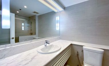 For Sale Large Condo 3 bedrooms , Nana area