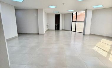 ¡CONSULTORIO EN VENTA JUNTO A LA CLÍNICA SANTA INÉS!