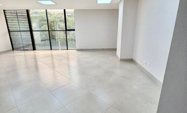 ¡CONSULTORIO EN VENTA JUNTO A LA CLÍNICA SANTA INÉS!