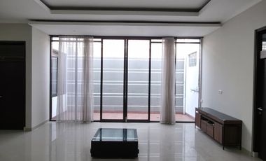 Lokasi Strategis, Rumah Siap Huni Di Tengah Kota, Kawasan Dadali, Bandung