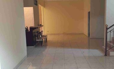 dijual rumah 2 lantai hook dicitra garden 3