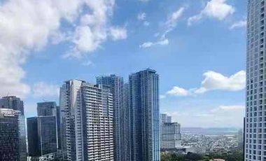 Fairways Tower BGC 2BR Condo For Sale | Never Rented| Low price