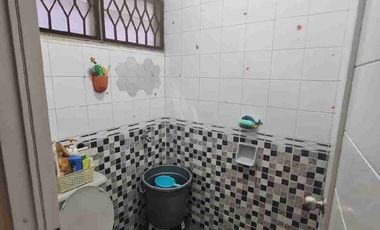 dijual sangat murah rumah taman surya 5