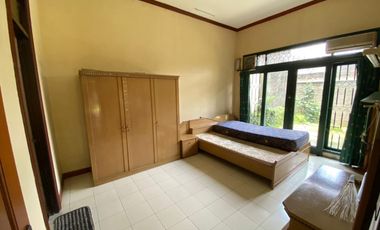 DIJUAL CEPAT RUMAH KELUARGA BESAR DI ARCAMANIK KOTA BANDUNG STRATEGIS DALAM KOMPLEK ONE GATE SYSTEM