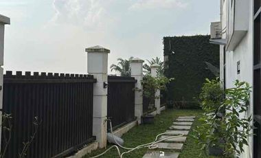 DIJUAL – Rumah Mewah Hook 2 Lantai Lahan Luas di Citra Grand City