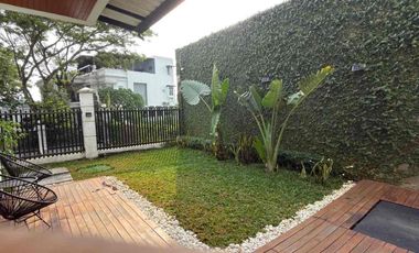 DIJUAL – Rumah Mewah Hook 2 Lantai Lahan Luas di Citra Grand City