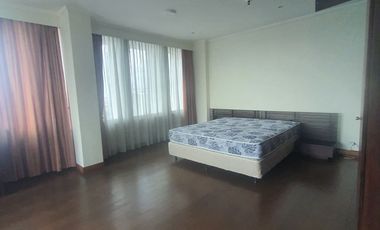 Kintamani Condominium Penthouse 5BR for rent good price