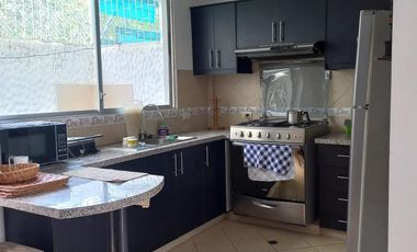 Casa en Venta en el Sector Club del Pacífico Conjunto Mediterráneo 1 en Tonsupa Esmeraldas