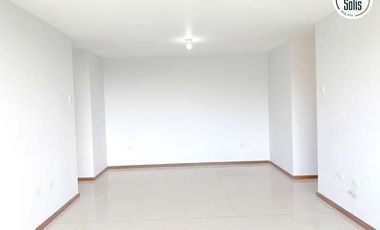 SOLÍS ALQUILA AMPLIO DEPARTAMENTO EN RESIDENCIAL PRADERAS PARK, CAJAMARCA.