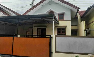Disewakan untuk rumah tinggal Arcamanik one gate system
