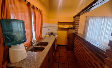 CASA FRENTE AL ARROYO SOBRE DOS LOTES