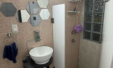 Casita Duplex hermosa 3 Recamaras, tres baños completos, estacionamiento cubierto