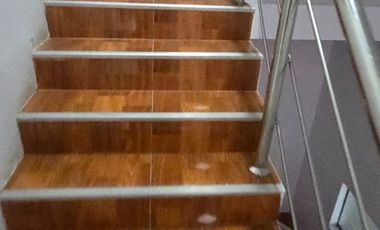Se alquila Casa de 4 pisos - San Isidro - Ica