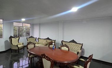 Se alquila Casa de 4 pisos - San Isidro - Ica