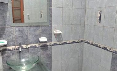 Se alquila Casa de 4 pisos - San Isidro - Ica